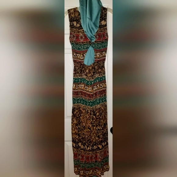 Carole Little Midi-Maxi Dress. - Picture 7 of 7